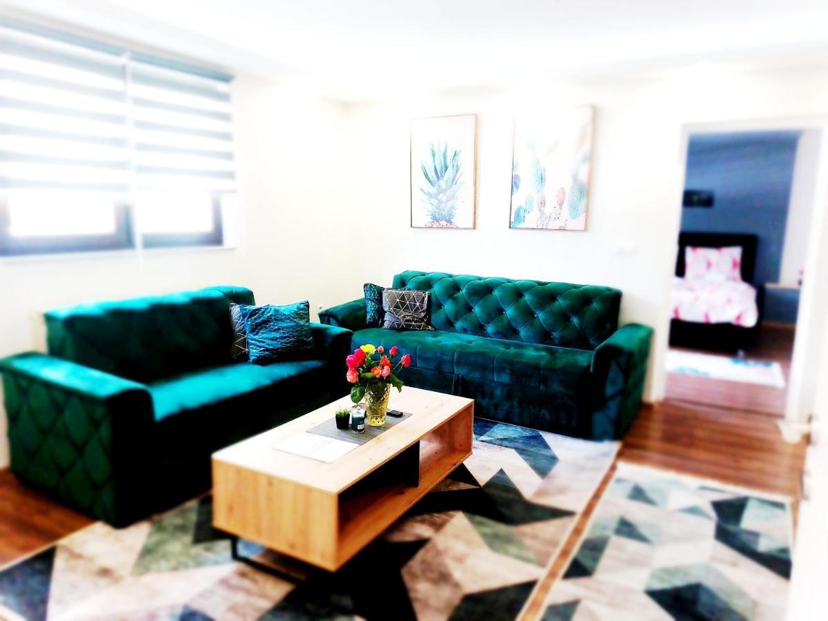 Apartman Dm Сараєво Екстер'єр фото