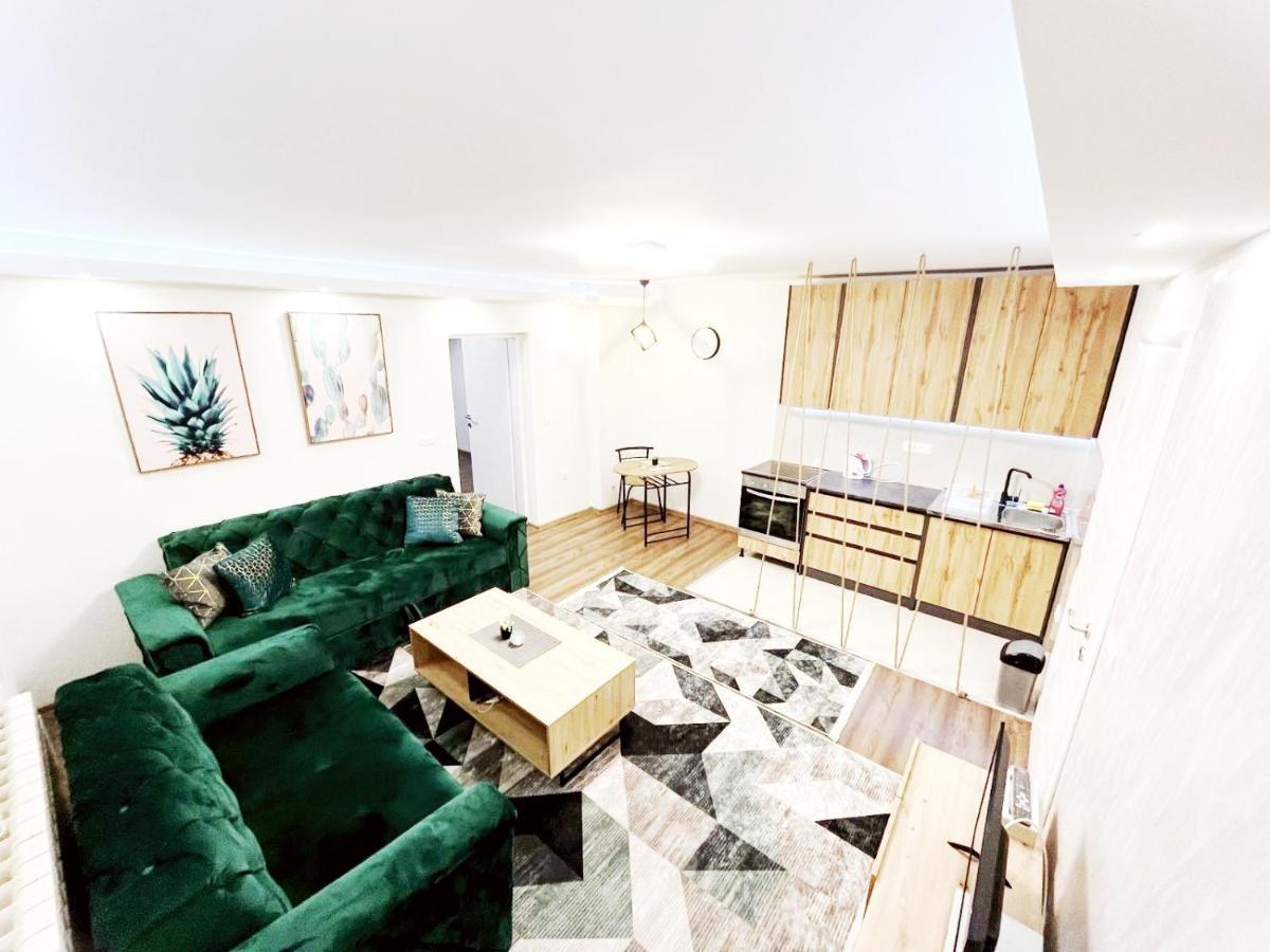 Apartman Dm Сараєво Екстер'єр фото